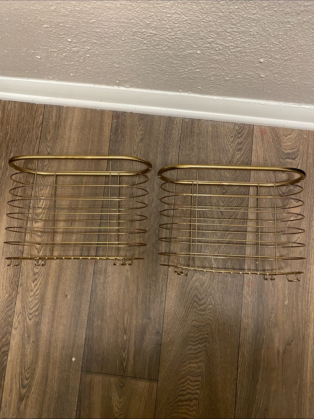 2 Chrome Wire Magazine Rack - Home Storage & Organization - Picture 6 of 11